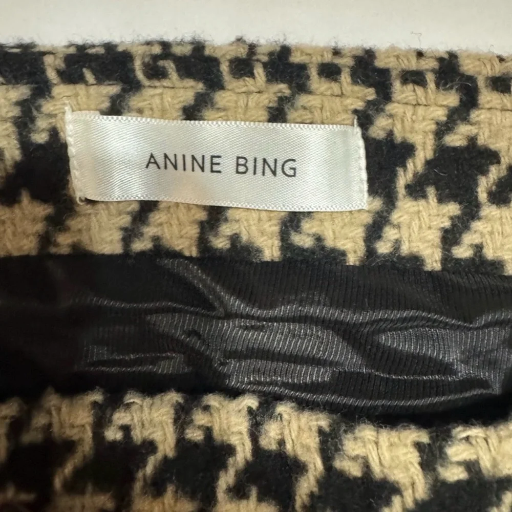 Anine Bing Houndstooth Mini Skirt - Black & White - Picture 5 of 6